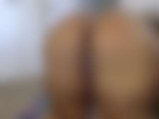 Elegance's Live Sex Cam Show