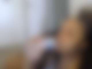 Elegance's Live Sex Cam Show