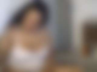 Elegance's Live Sex Cam Show