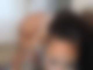 Elegance's Live Sex Cam Show