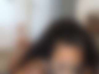 Elegance's Live Sex Cam Show