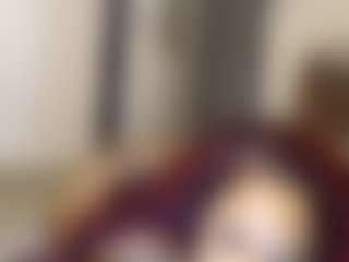 Elegance's Live Sex Cam Show