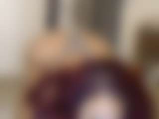 Elegance's Live Sex Cam Show