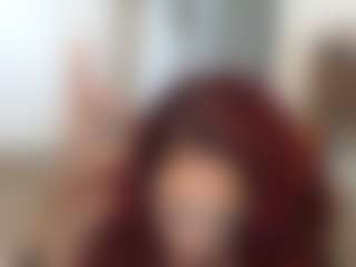 Elegance's Live Sex Cam Show