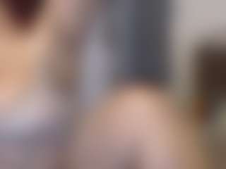 Elegance's Live Sex Cam Show
