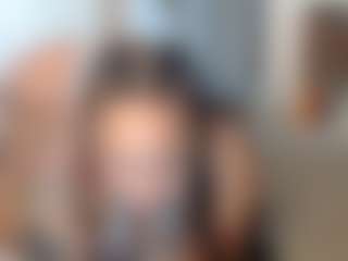 Elegance's Live Sex Cam Show