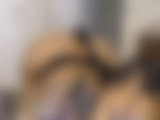Elegance's Live Sex Cam Show