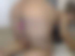 Elegance's Live Sex Cam Show