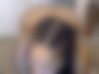 Elegance's Live Sex Cam Show
