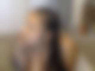 Elegance's Live Sex Cam Show