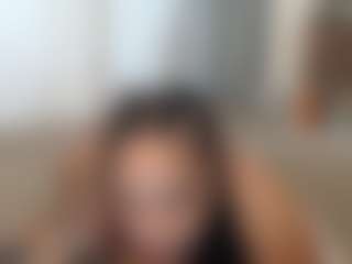 Elegance's Live Sex Cam Show