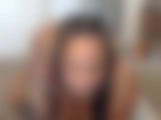 Elegance's Live Sex Cam Show
