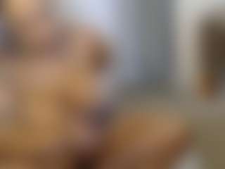 Elegance's Live Sex Cam Show