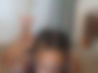 Elegance's Live Sex Cam Show