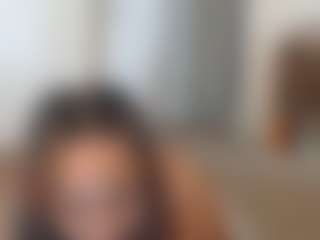 Elegance's Live Sex Cam Show