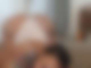 Elegance's Live Sex Cam Show