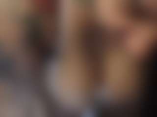 Elegance's Live Sex Cam Show