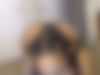 Elegance's Live Sex Cam Show