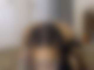 Elegance's Live Sex Cam Show