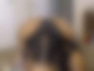 Elegance's Live Sex Cam Show