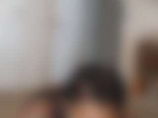 Elegance's Live Sex Cam Show