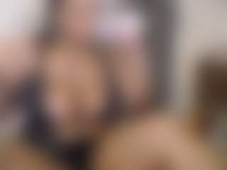 Elegance's Live Sex Cam Show