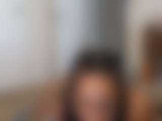 Live cam show with Elegance - BBW Shaved Pussy on Camsoda