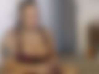 Elegance's Live Sex Cam Show