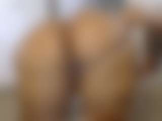 Elegance's Live Sex Cam Show
