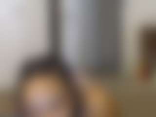 Elegance's Live Sex Cam Show