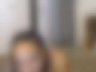 Elegance's Live Sex Cam Show