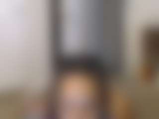 Elegance's Live Sex Cam Show