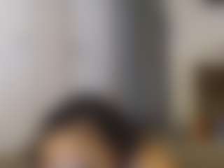 Elegance's Live Sex Cam Show