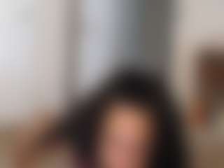 Elegance's Live Sex Cam Show
