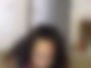 Elegance's Live Sex Cam Show