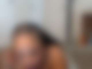 Elegance's Live Sex Cam Show