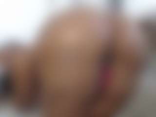 Elegance's Live Sex Cam Show