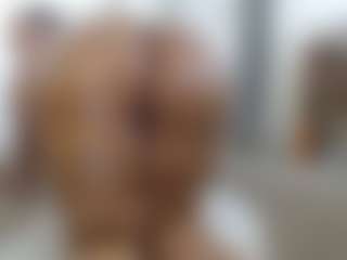 Elegance's Live Sex Cam Show