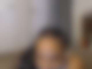 Elegance's Live Sex Cam Show
