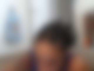 Elegance's Live Sex Cam Show
