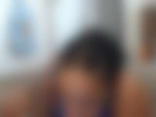 Elegance's Live Sex Cam Show