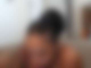 Elegance's Live Sex Cam Show