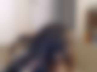 Elegance's Live Sex Cam Show