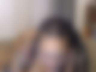Elegance's Live Sex Cam Show