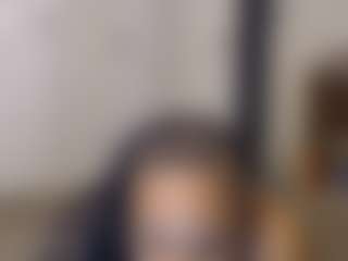 Elegance's Live Sex Cam Show