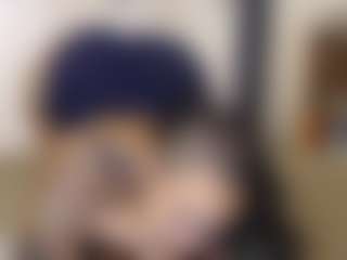 Elegance's Live Sex Cam Show