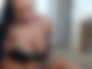 Elegance's Live Sex Cam Show