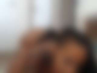 Elegance's Live Sex Cam Show