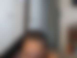 Elegance's Live Sex Cam Show