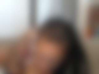 Elegance's Live Sex Cam Show